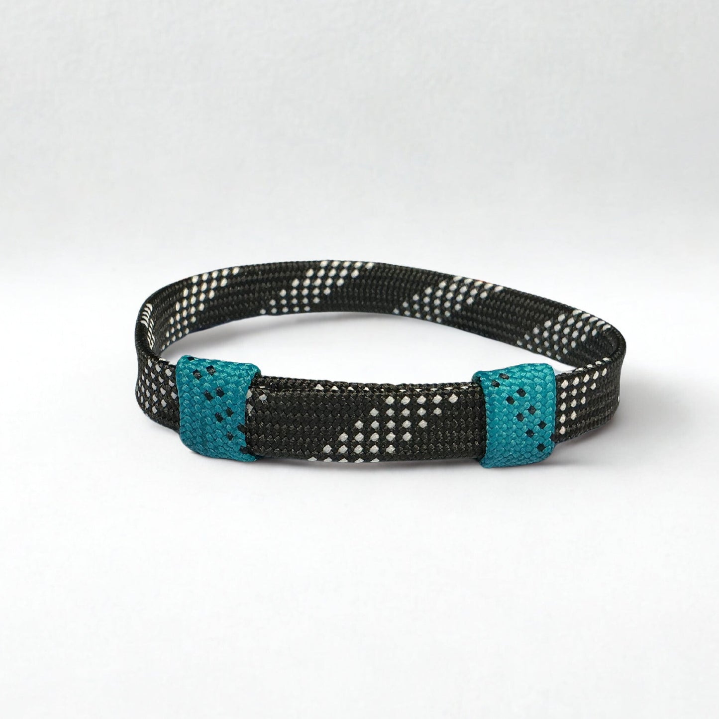 Black Wristband Classic