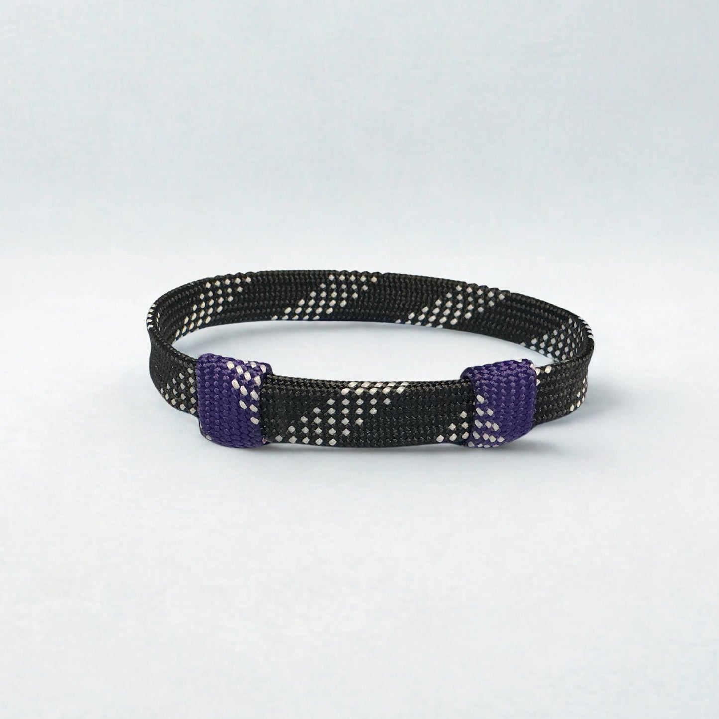 Black Wristband Classic