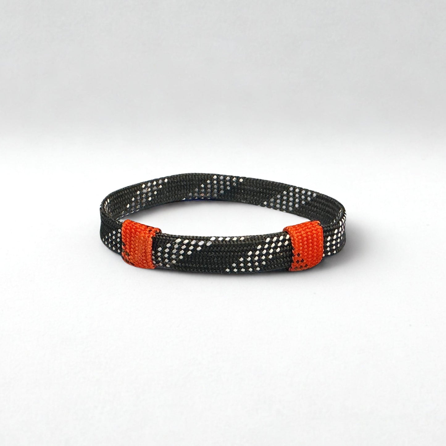 Black Wristband Classic